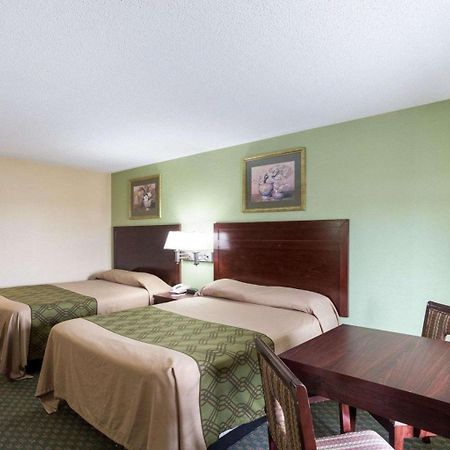 Rodeway Inn & Suites New Orleans Buitenkant foto